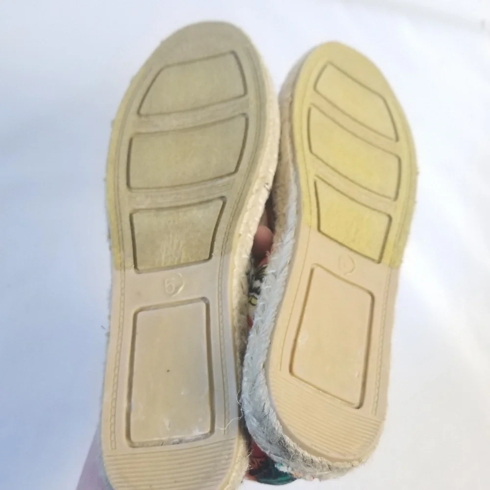 NINE WEST Opal Tropical Butterfly Print Embellished Espadrille Slip-On Loafers 5